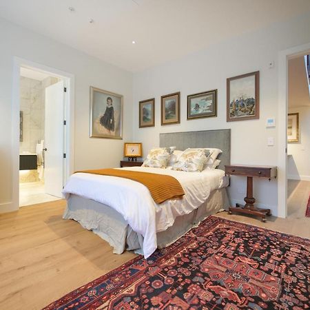 The Address Napier Villa Bagian luar foto