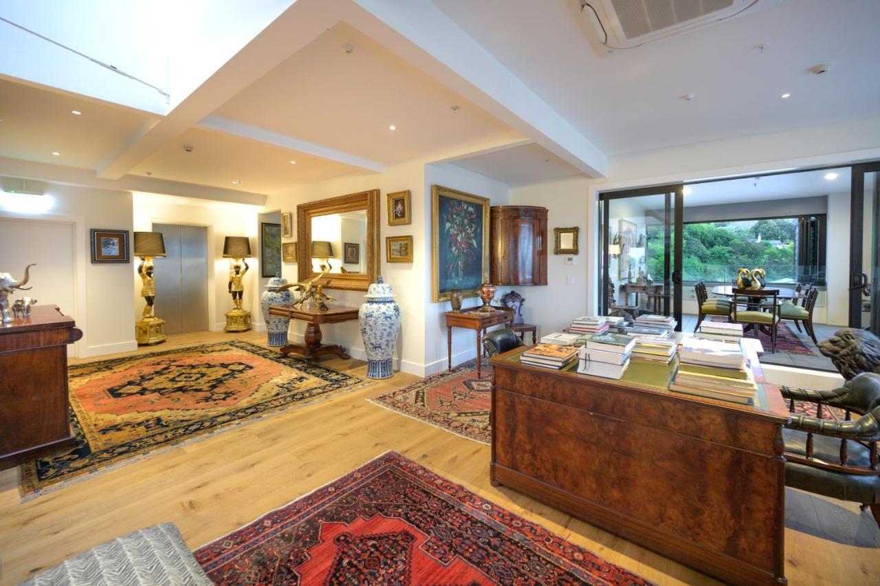 The Address Napier Villa Bagian luar foto