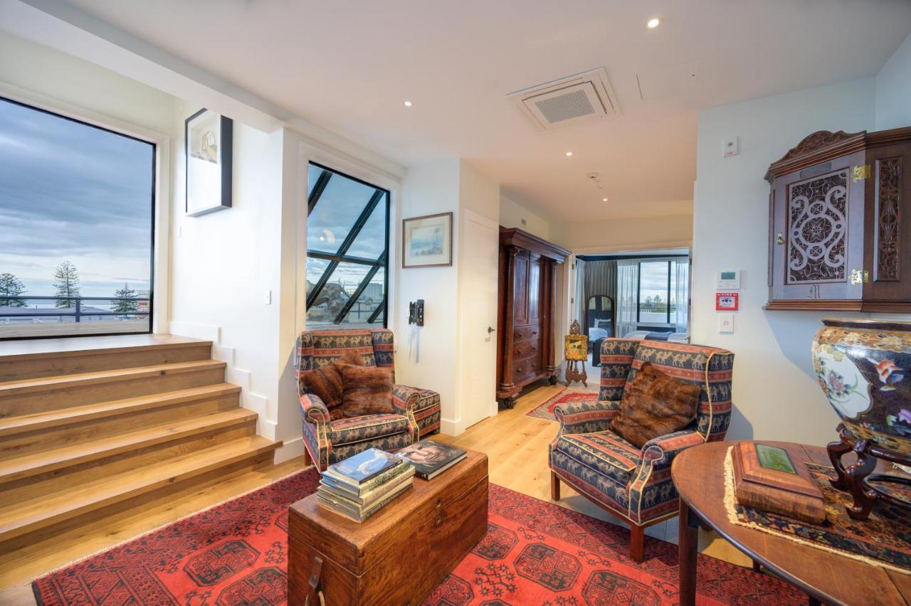 The Address - Luxury 3 Bedroom Penthouse Apartment Napier Bagian luar foto