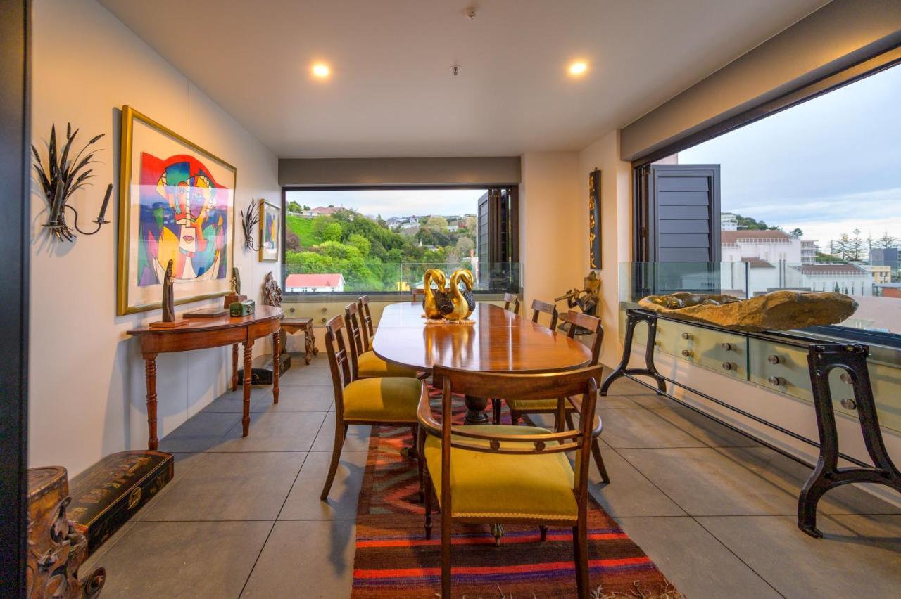 The Address - Luxury 3 Bedroom Penthouse Apartment Napier Bagian luar foto